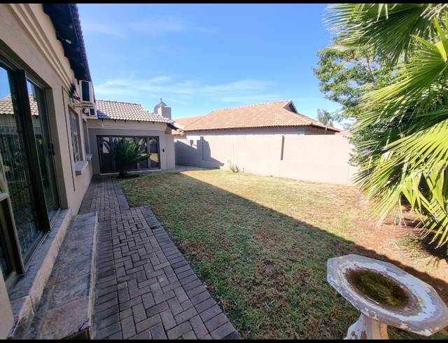 3 BEDROOM HOUSE FOR SALE IN SAFARI GARDENS